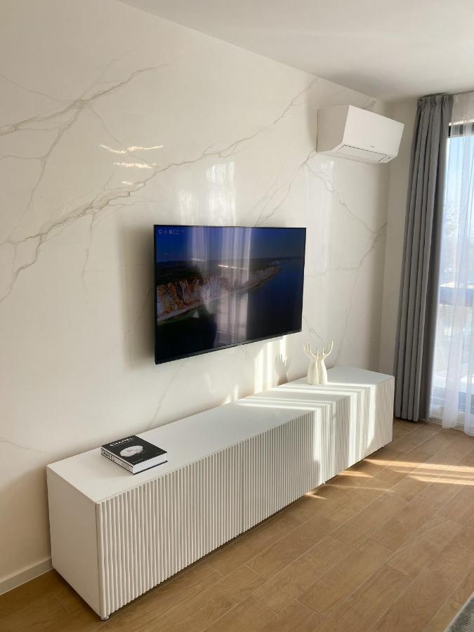 Mediterranea Complex - Luxury Apartment With Sea & Pool View! Varna Exterior foto